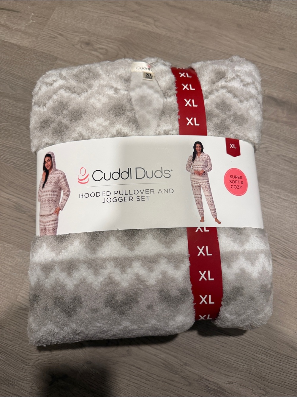 Cuddl Duds Hooded Pullover & Jogger Set - Gray Chevron